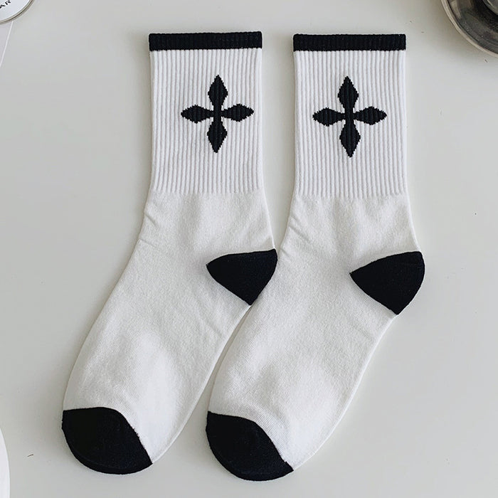 Wholesale black and white socks women's socks for spring and summer outer wear (F) JDC-SK-CYu005