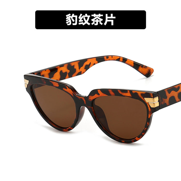 Wholesale triangle cat eye sunglasses rice nails JDC-SG-KD177