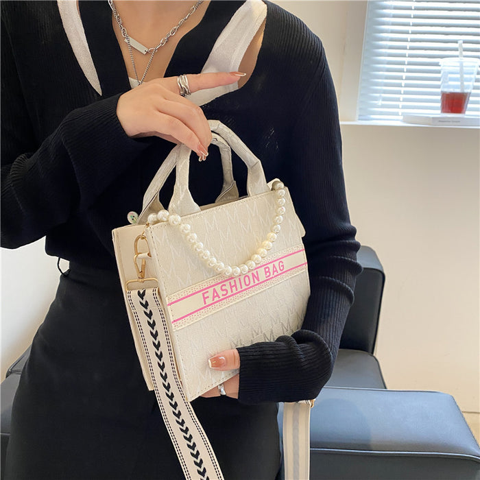 Jewelry WholesaleWholesale pearl cross-body shoulder small square bag JDC-SD-Shens001 Shoulder Bags 盛轼 %variant_option1% %variant_option2% %variant_option3%  Factory Price JoyasDeChina Joyas De China