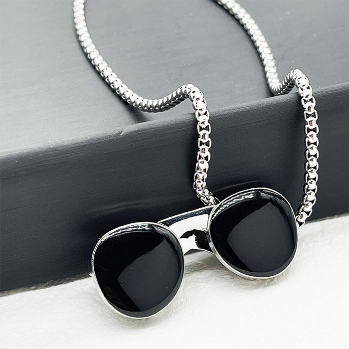 Wholesale Necklace Titanium Steel Skateboard Glasses Pendant Men Necklace JDC-NE-YiL009