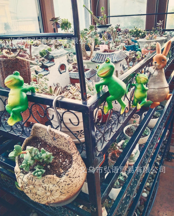 Wholesale Ornament Resin Bonsai Ornament Cartoon Small Animal Frog Hanging Basin MOQ≥2 JDC-OS-HongYu004