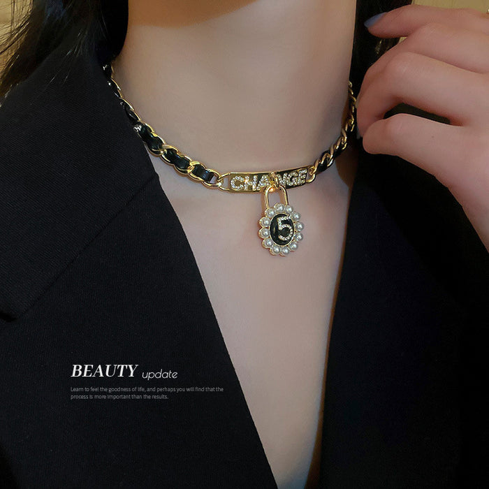 Wholesale Diamond Pearl Number Leather Braided Necklace JDC-NE-BY074