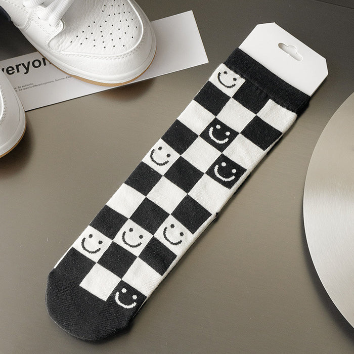 Wholesale tube socks black and white plaid smiley sweat-absorbing breathable cotton socks JDC-SK-CYu016