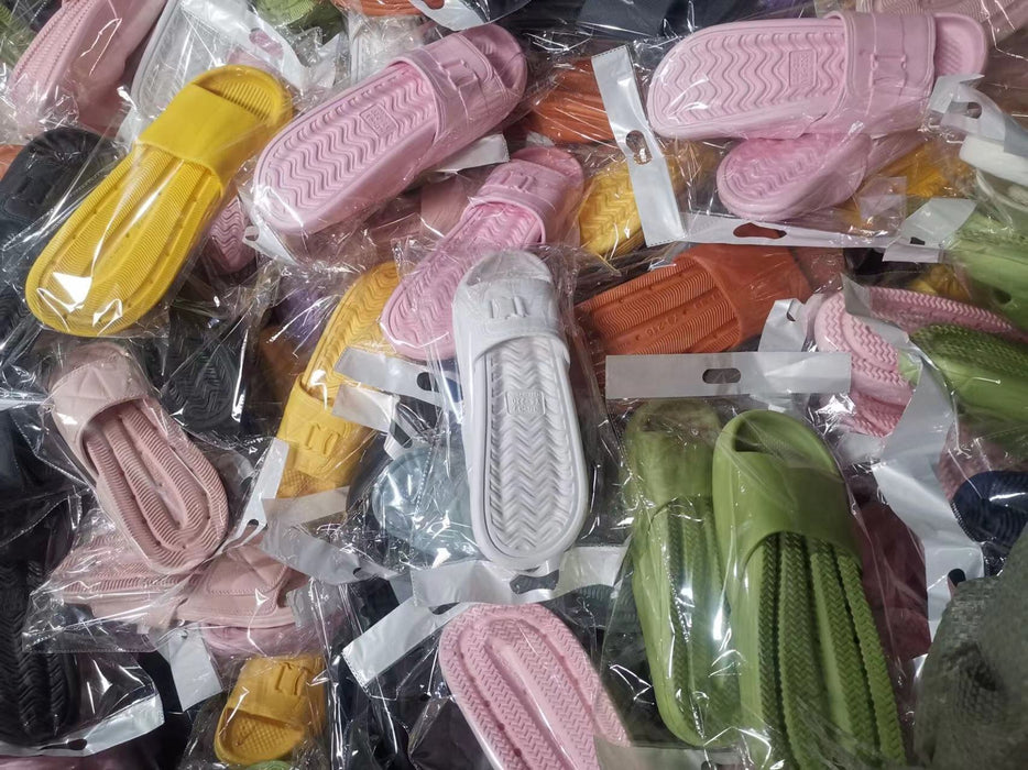 Wholesale Slippers Rubber Plastic Thickened Soft Bottom MOQ≥2 JDC-SP-ChaoJ001