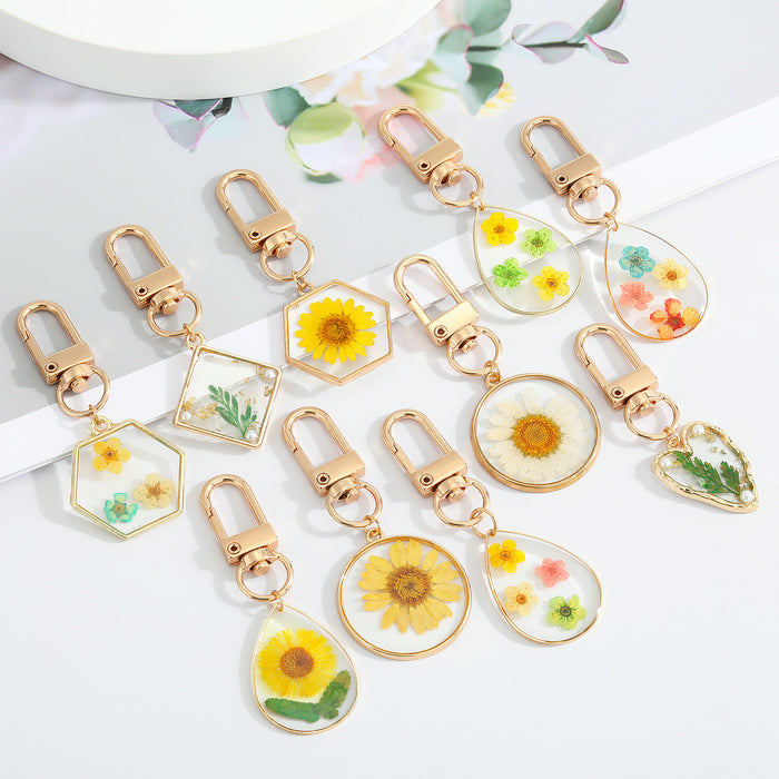 Jewelry WholesaleWholesale Daisy Resin Dried Flowers Keychain MOQ≥3 JDC-KC-Juej002 Keychains 觉际 %variant_option1% %variant_option2% %variant_option3%  Factory Price JoyasDeChina Joyas De China