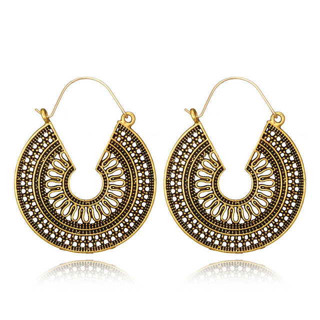 Wholesale hollow pattern ethnic style personality mandala flower earrings JDC-ES-Tjie001