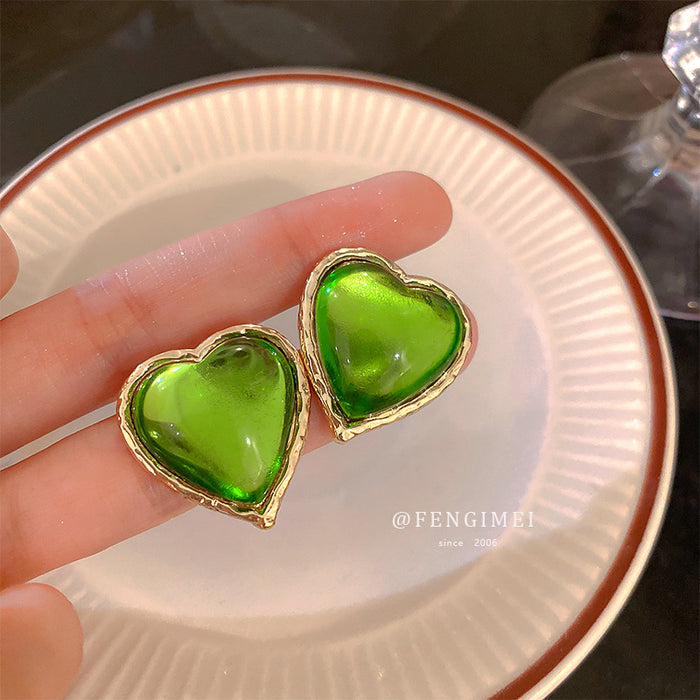 Wholesale Silver Pin Vintage Green Love Heart Earrings JDC-ES-Fengm046