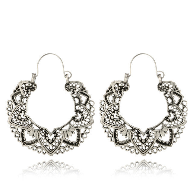 Wholesale hollow pattern ethnic style personality mandala flower earrings JDC-ES-Tjie001