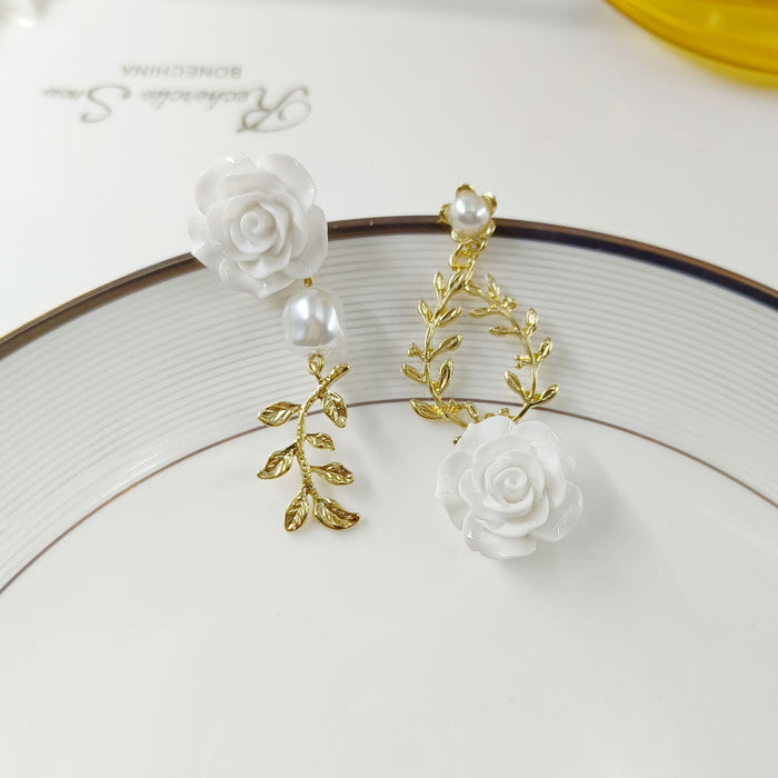 Wholesale S925 Silver Needle Asymmetric Pearl Rose Flower Earrings JDC-ES-HZQ010