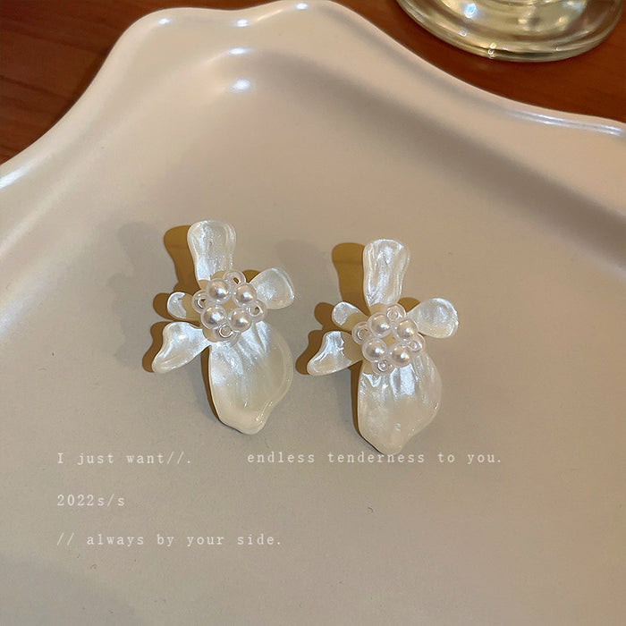 Wholesale Pearl Flower Acrylic Earrings JDC-ES-Fengm071