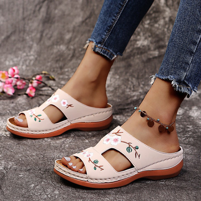 Jewelry WholesaleWholesale plus size slip-on slippers summer roman shoes wedge platform sandals JDC-SD-YanY002 Sandal 燕燕 %variant_option1% %variant_option2% %variant_option3%  Factory Price JoyasDeChina Joyas De China