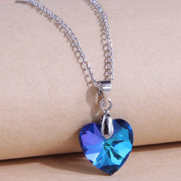 Wholesale Fashion Simple Ocean Heart Crystal Personality Necklace JDC-NE-WY003