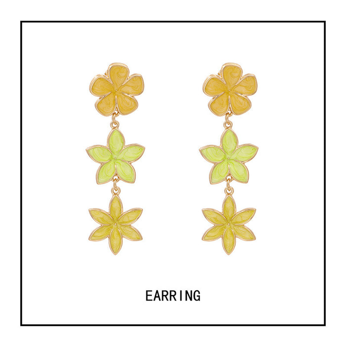 Wholesale exaggerated personality earrings gradient petals  JDC-ES-LIUM051