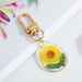 Jewelry WholesaleWholesale Daisy Resin Dried Flowers Keychain MOQ≥3 JDC-KC-Juej002 Keychains 觉际 %variant_option1% %variant_option2% %variant_option3%  Factory Price JoyasDeChina Joyas De China