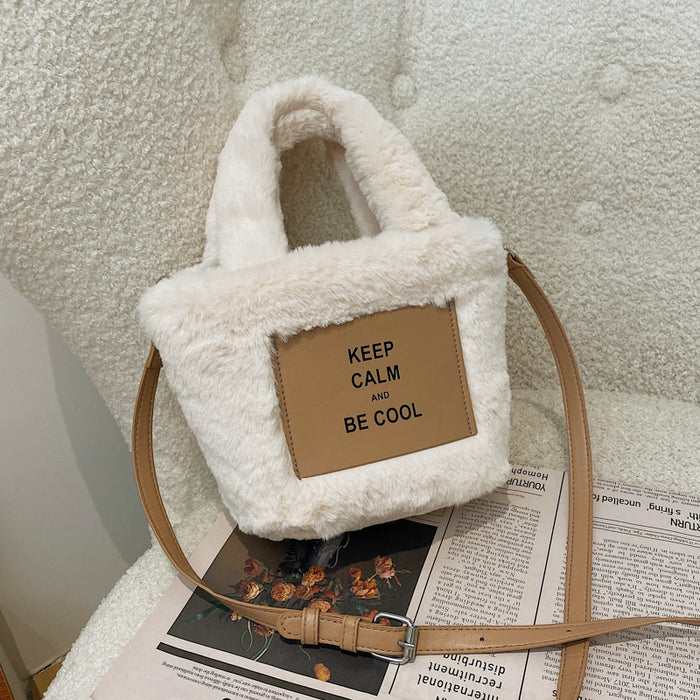 Jewelry WholesaleWholesale plush bucket Plush Messenger Shoulder Bag JDC-SD-Juyou002 Shoulder Bags 聚优品 %variant_option1% %variant_option2% %variant_option3%  Factory Price JoyasDeChina Joyas De China