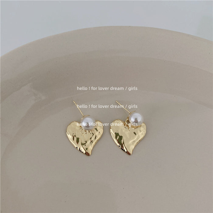 Wholesale Geometric Metal Style Heart Earrings Pearl Stud Earrings JDC-ES-Lfm014