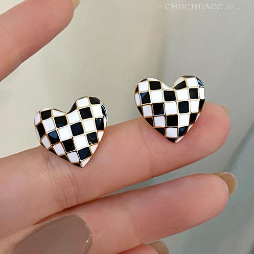 Jewelry WholesaleWholesale three-dimensional peach checkerboard checkerboard alloy stud earrings JDC-ES-F002 Earrings 韩之尚 %variant_option1% %variant_option2% %variant_option3%  Factory Price JoyasDeChina Joyas De China