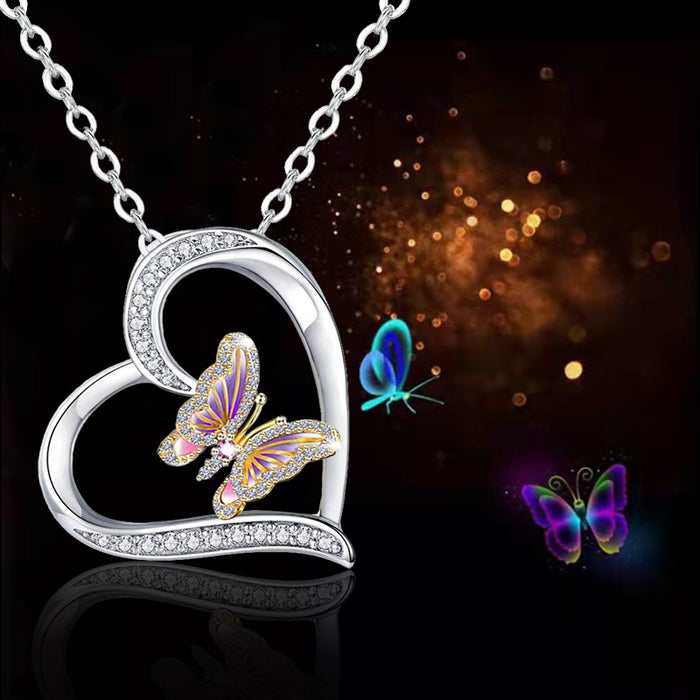 Wholesale Fashion Women's Love Butterfly Diamond Pendant Necklace MOQ≥2 JDC-NE-JYS017