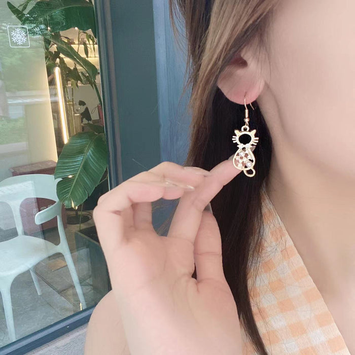 Wholesale Earrings Alloy Cute Cat Hollow Diamond Earrings JDC-ES-AiMei019