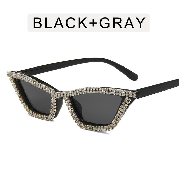 Wholesale diamond cat eye triangle sunglasses with diamonds JDC-SG-GuangD016