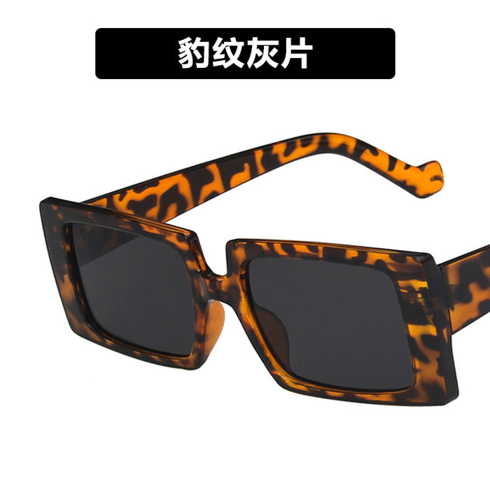 Wholesale Sunglasses PC Square Small Frame JDC-SG-PLS106