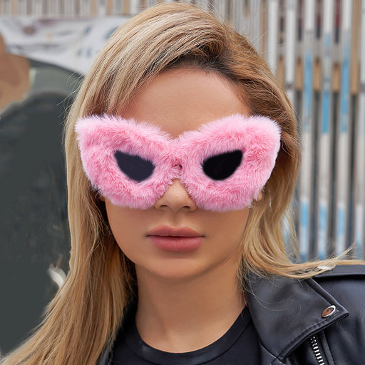 Jewelry WholesaleWholesale Plush Sunglasses Ladies Fashion Cat Eye JDC-SG-LanM016 Sunglasses 眸眼镜 %variant_option1% %variant_option2% %variant_option3%  Factory Price JoyasDeChina Joyas De China