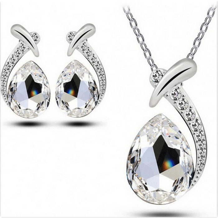 Wholesale Diamond Clavicle Austrian Crystal Necklace set JDC-NE-XunO042