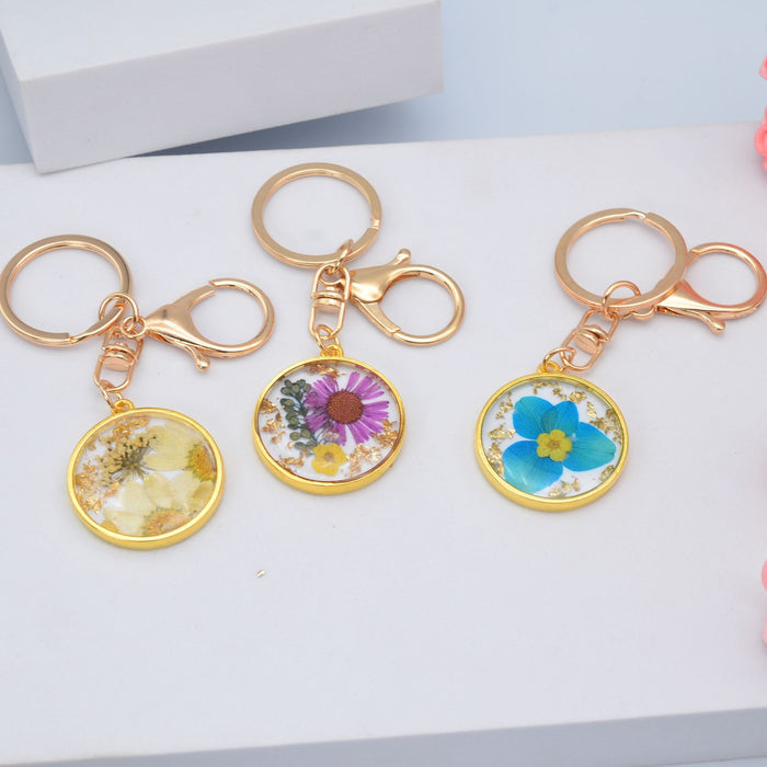 Wholesale Daisy Flower Crystal Epoxy Resin Keychain MOQ≥2 JDC-KC-YiWa003