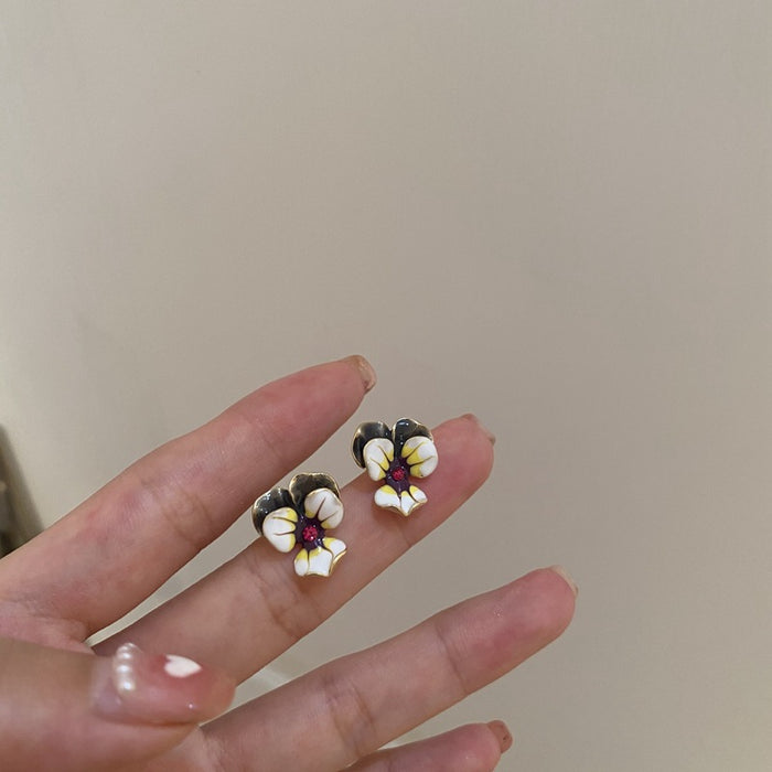 Wholesale Earrings Alloy Super Fairy Retro Flower Stud Earrings JDC-ES-Nina008