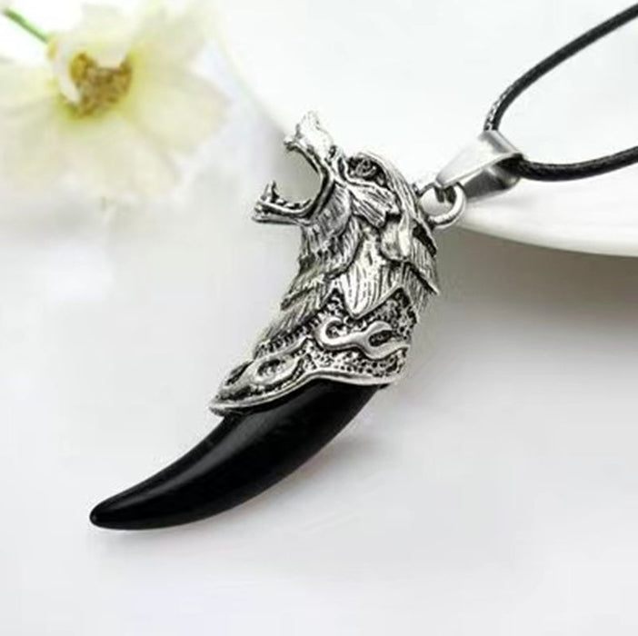 Wholesale Necklace Alloy Wolf Tooth Pendant Men Necklace JDC-NE-JiSha004