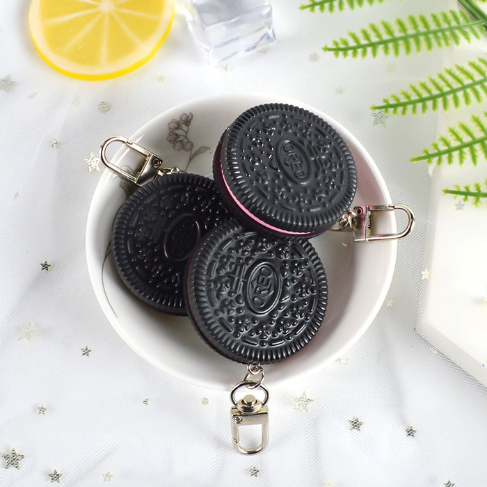 Wholesale PVC Simulation Snack Oreo Cookie Model Keychain MOQ≥5 JDC-KC-HFei001