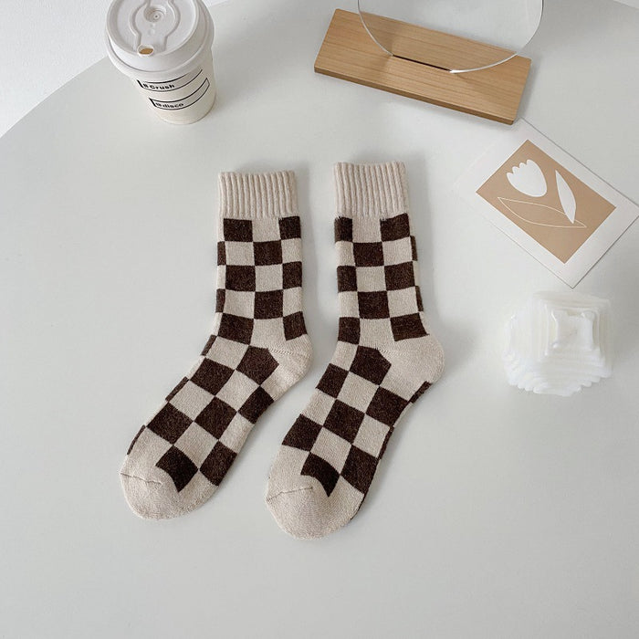 Wholesale Socks Wool Mid-Cylinder Warmth Thickened Checkered JDC-SK-ChangShen004