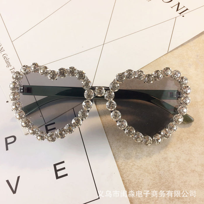 Jewelry WholesaleWholesale Heart Rhinestone Acrylic Ladies Sunglasses MOQ≥2 JDC-SG-GuiM011 Sunglasses 闺淼 %variant_option1% %variant_option2% %variant_option3%  Factory Price JoyasDeChina Joyas De China