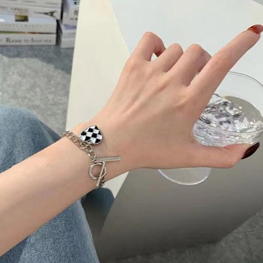 Jewelry WholesaleWholesale Black and White Checkerboard Love Pendant Bracelet JDC-BT-F940 Bracelet 韩之尚 %variant_option1% %variant_option2% %variant_option3%  Factory Price JoyasDeChina Joyas De China