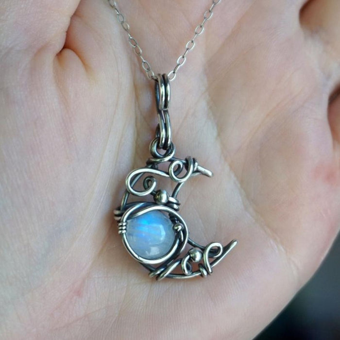 Wholesale Vintage Moonstone Necklace Around Silk Hollow Moon JDC-NE-Saip027