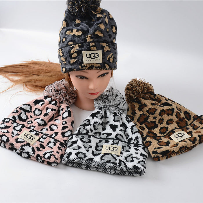 Wholesale Hat Acrylic Winter Warm Leopard Print Knit Sweater Hat MOQ≥2 (F) JDC-FH-KuT008