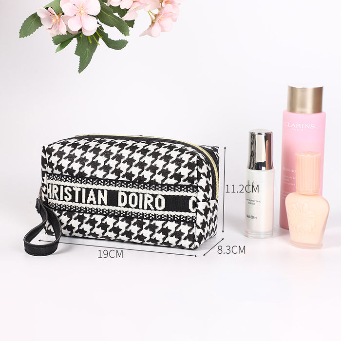 Wholesale storage bag pu large capacity portable cosmetic bag MOQ≥3 JDC-SB-Xiha002