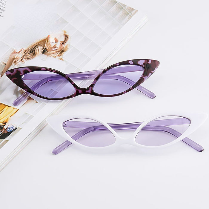 Wholesale Sunglasses PC Futuristic Cat Eye Small Frame JDC-SG-AoB008