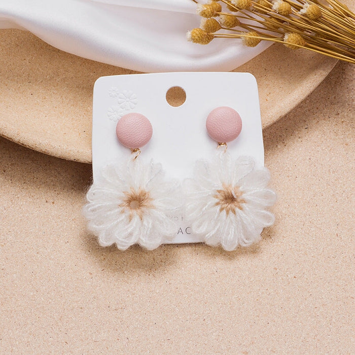 Wholesale 925 Silver Needle Wool Flower Daisy Earrings JDC-ES-GSMDD019 Earrings 萌豆豆 E2469-3 white Wholesale Jewelry JoyasDeChina Joyas De China