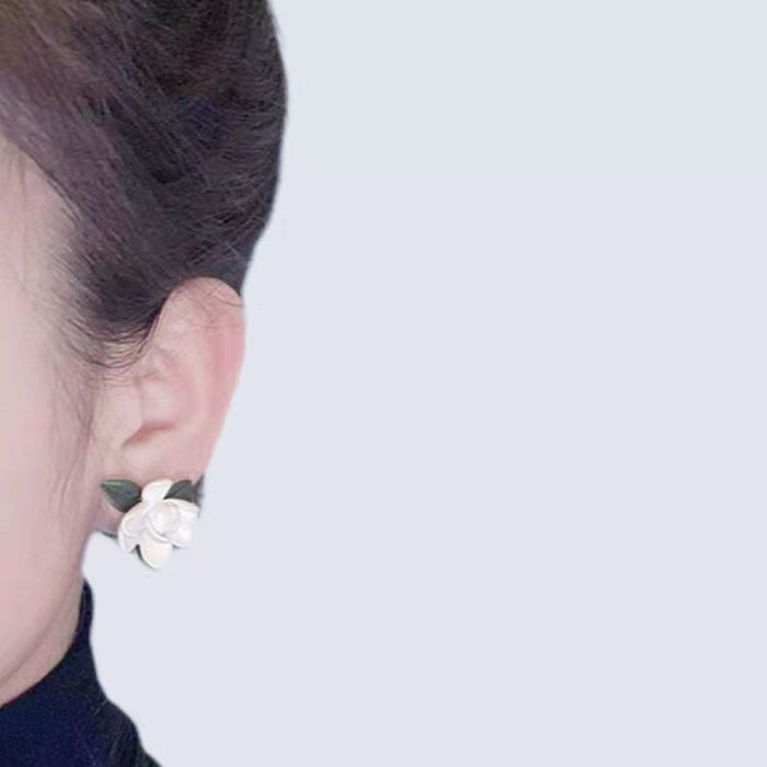 Wholesale asymmetric leaf gardenia flower pearl alloy earrings JDC-ES-HZQ004 Earrings 青之荷 Wholesale Jewelry JoyasDeChina Joyas De China