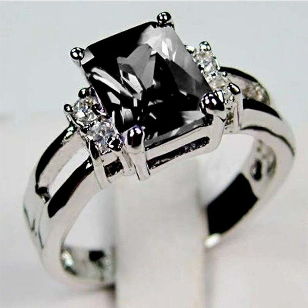 Wholesale black crystal metal rings JDC-RS-WN-012 Rings 薇妮 Wholesale Jewelry JoyasDeChina Joyas De China