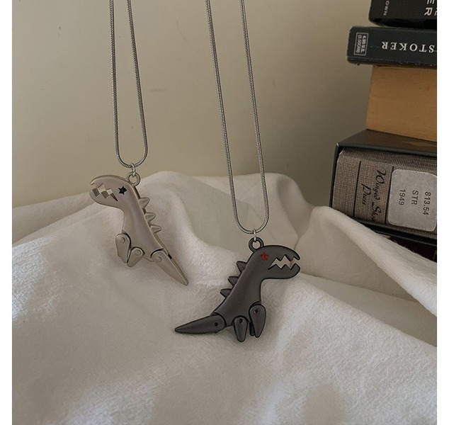 Bulk Jewelry Wholesale Black Retro Dinosaur Pendant Stainless Steel Necklace  JDC-NE-L013 Wholesale factory from China YIWU China