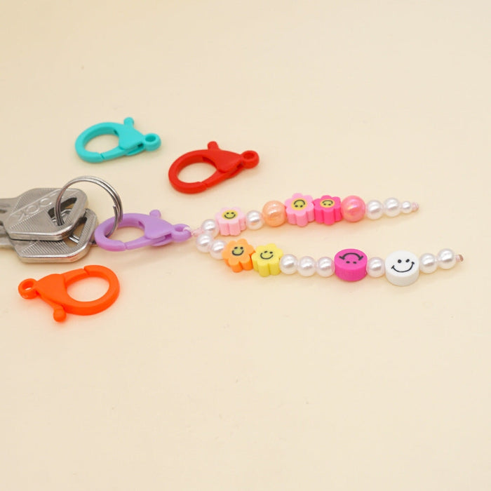 Wholesale Boho Resin Acrylic Imitation Pearl Beaded Flower Smiley Lanyard Keychain JDC-KC-Yuxz002 Keychains 煜星珠 Wholesale Jewelry JoyasDeChina Joyas De China