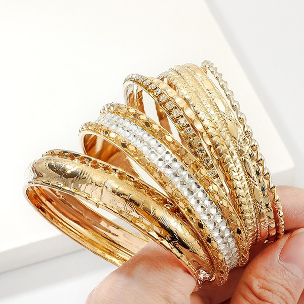 Bulk Jewelry Wholesale bracelet gold alloy round JDC-BT-e049 Wholesale factory from China YIWU China