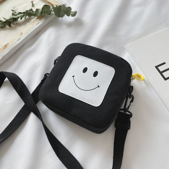 Wholesale Canvas Smiley Cute Messenger Bag JDC-SD-KR045 Shoulder Bags 坤然 balck Wholesale Jewelry JoyasDeChina Joyas De China