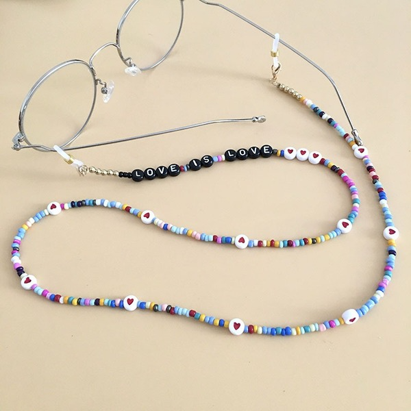 Bulk Jewelry Wholesale color rice beads English letter mask lanyard JDC-MC-HW016 Wholesale factory from China YIWU China