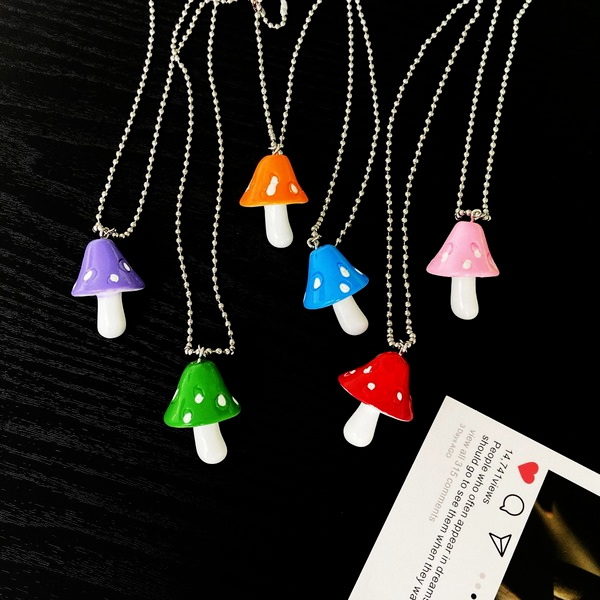 Bulk Jewelry Wholesale colorful resin mushroom Pendant JDC-NE-F303 Wholesale factory from China YIWU China