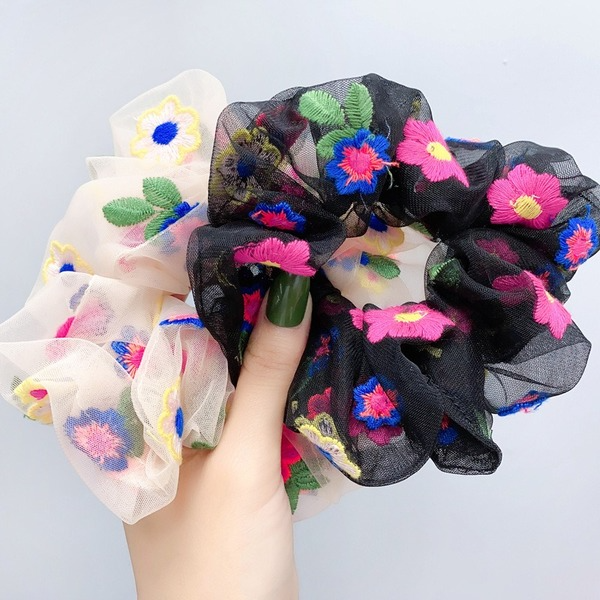 Bulk Jewelry Wholesale embroidered daisy large intestine ring Hair Scrunchies JDC-HS-K037 Wholesale factory from China YIWU China