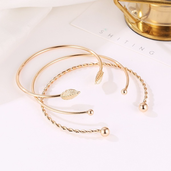 Bulk Jewelry Wholesale gold alloy twist leaf opening bracelet JDC-BT-D494 Wholesale factory from China YIWU China