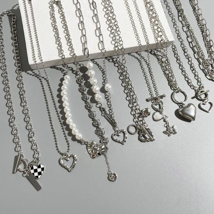Wholesale hip hop clavicle skeleton cutout love crystal necklace JDC-NE-F038 Necklaces 韩之尚 Wholesale Jewelry JoyasDeChina Joyas De China